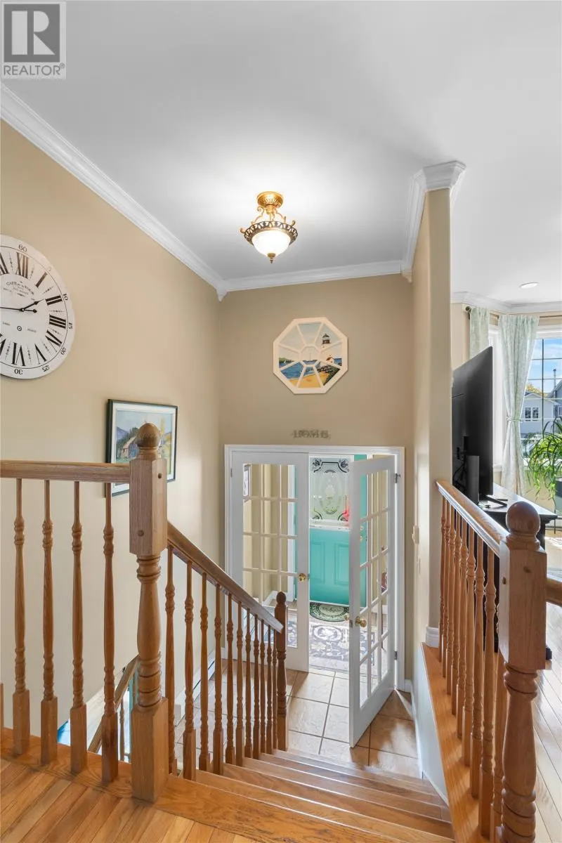 3 Hodder Place