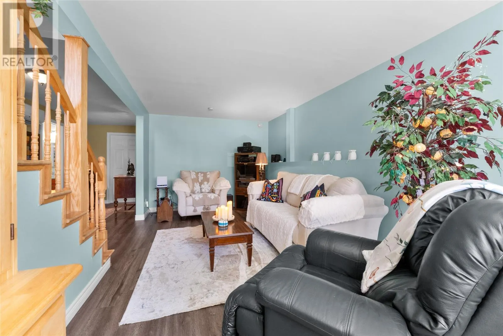 3 Hodder Place