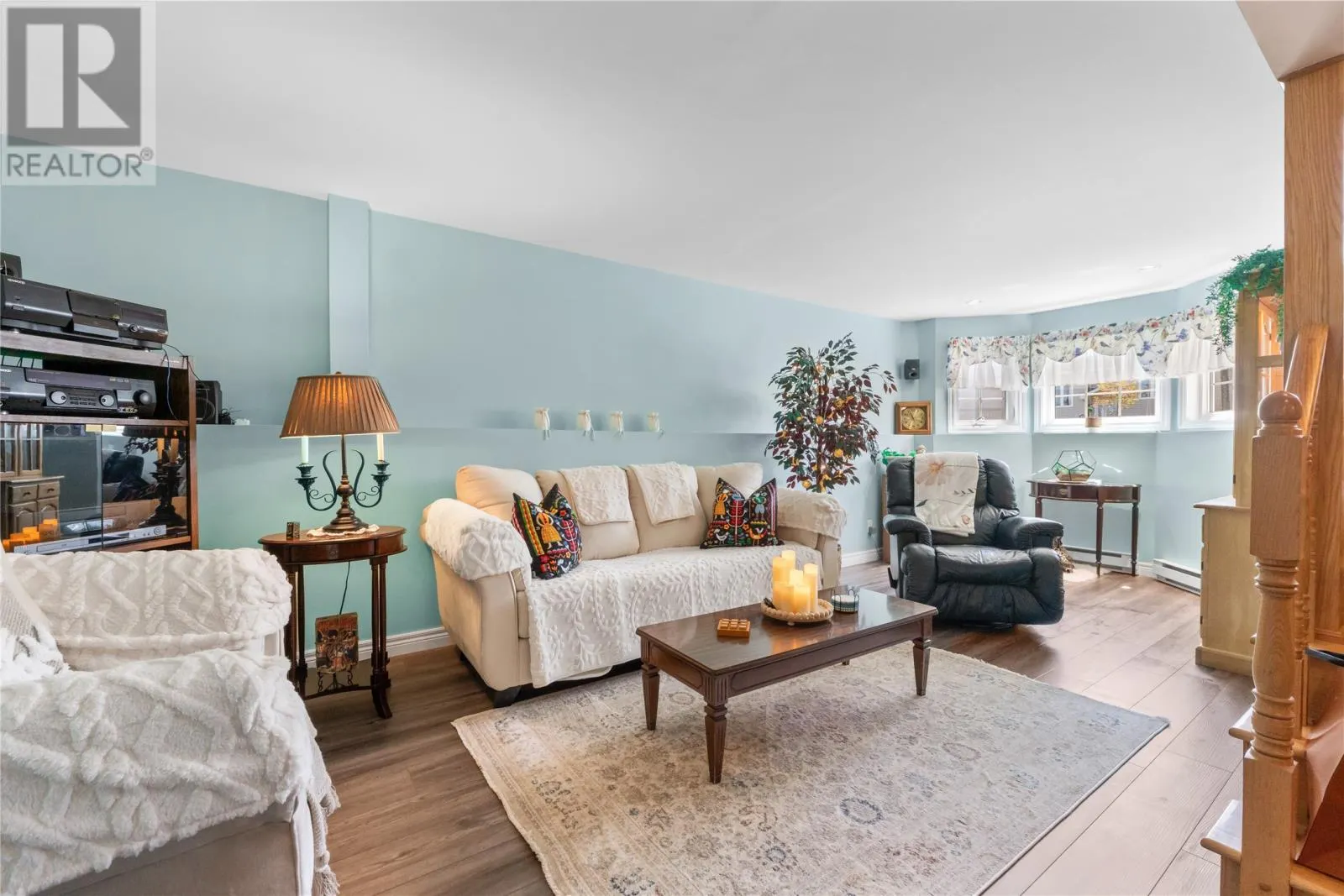 3 Hodder Place