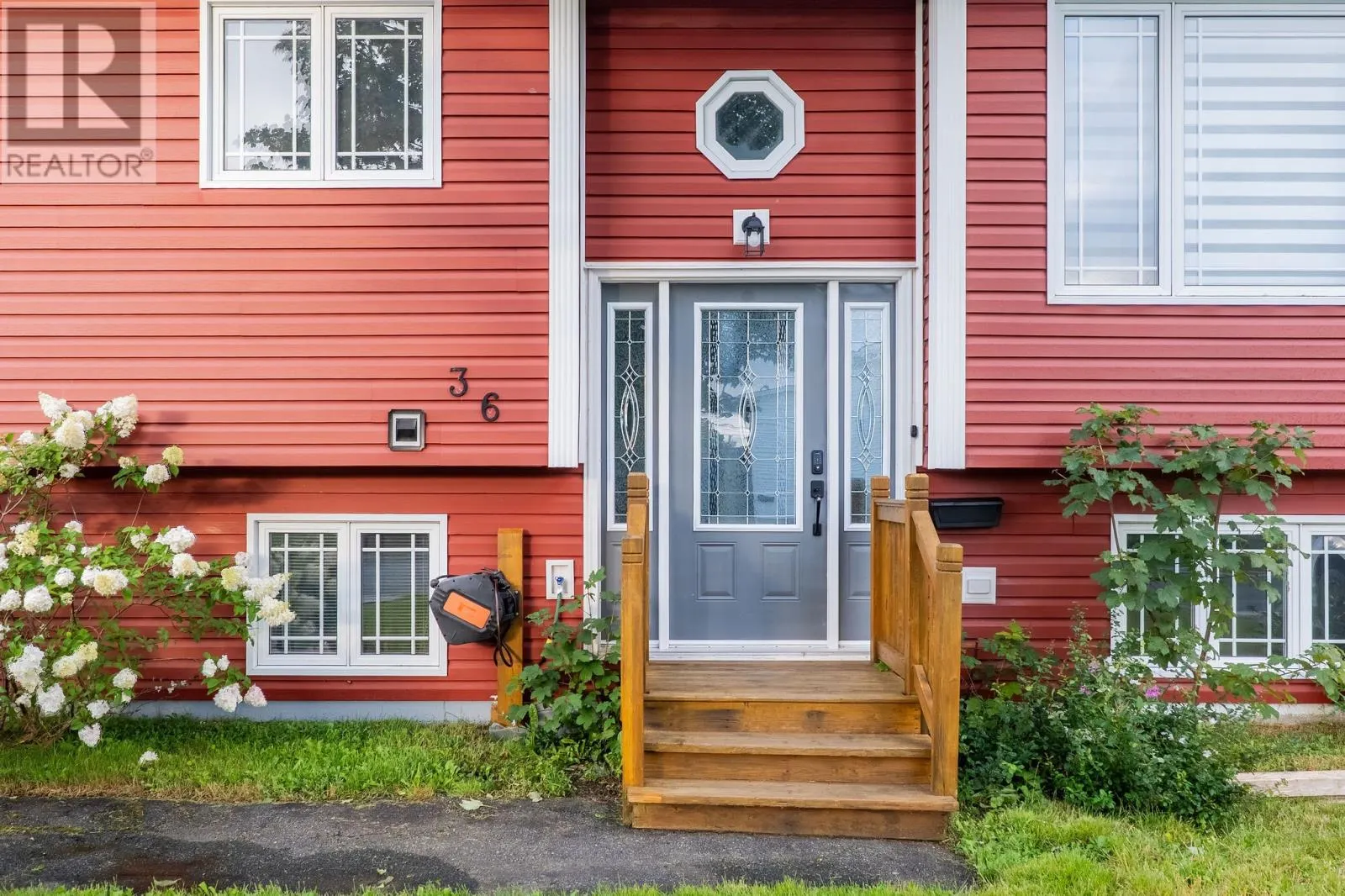 36 Moores Drive
