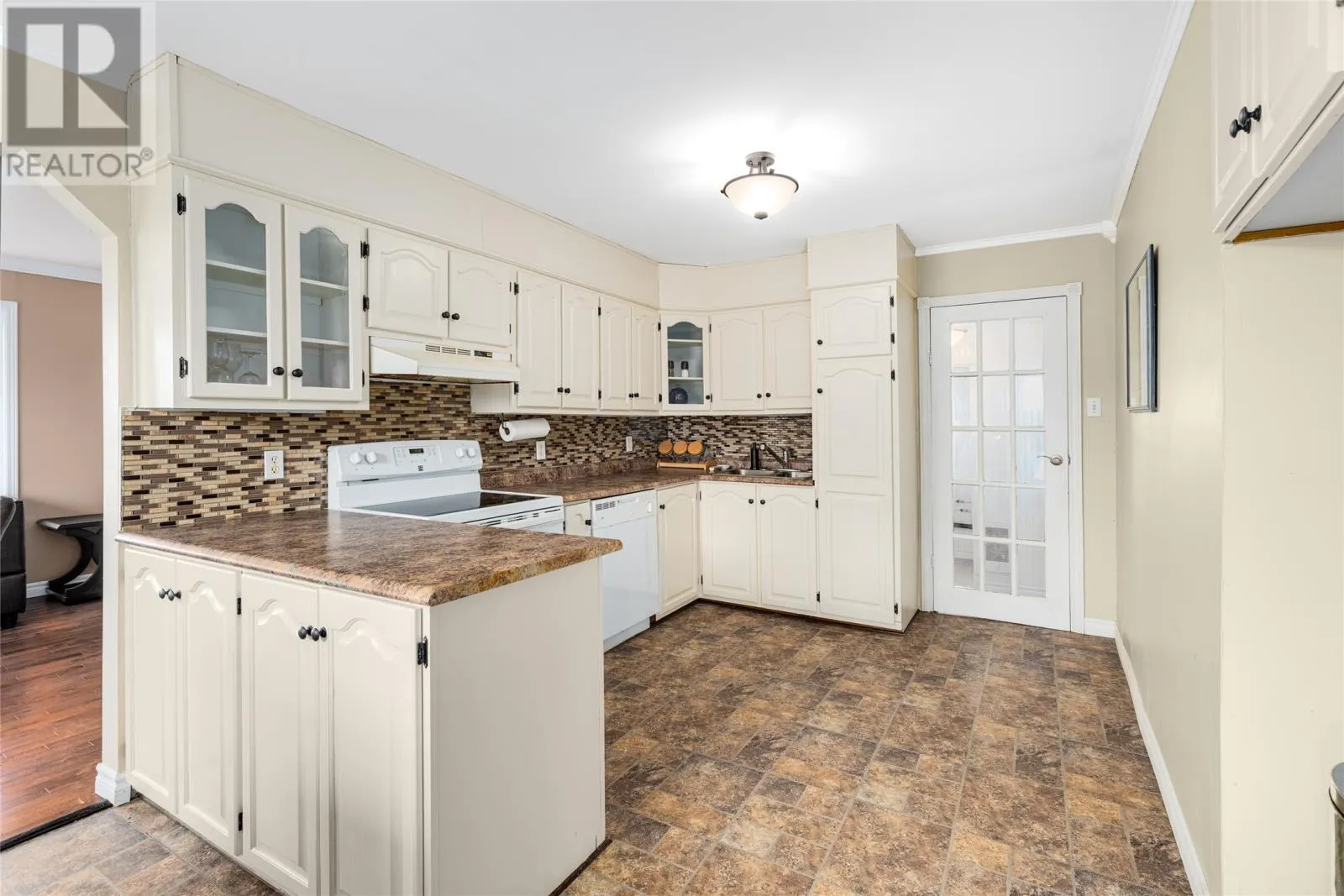11-14 Lookout Road
