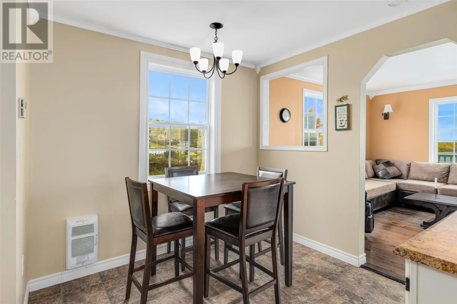 11-14 Lookout Road