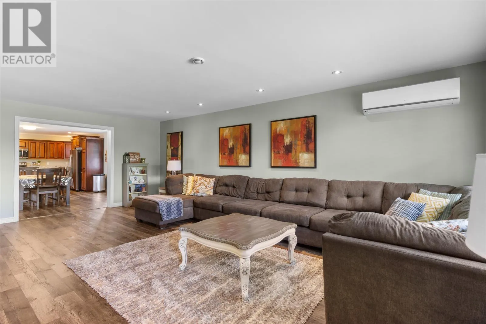 25 Chamberlains Road