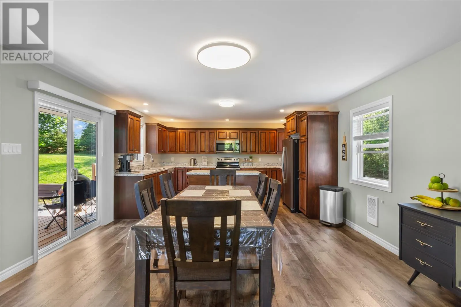 25 Chamberlains Road