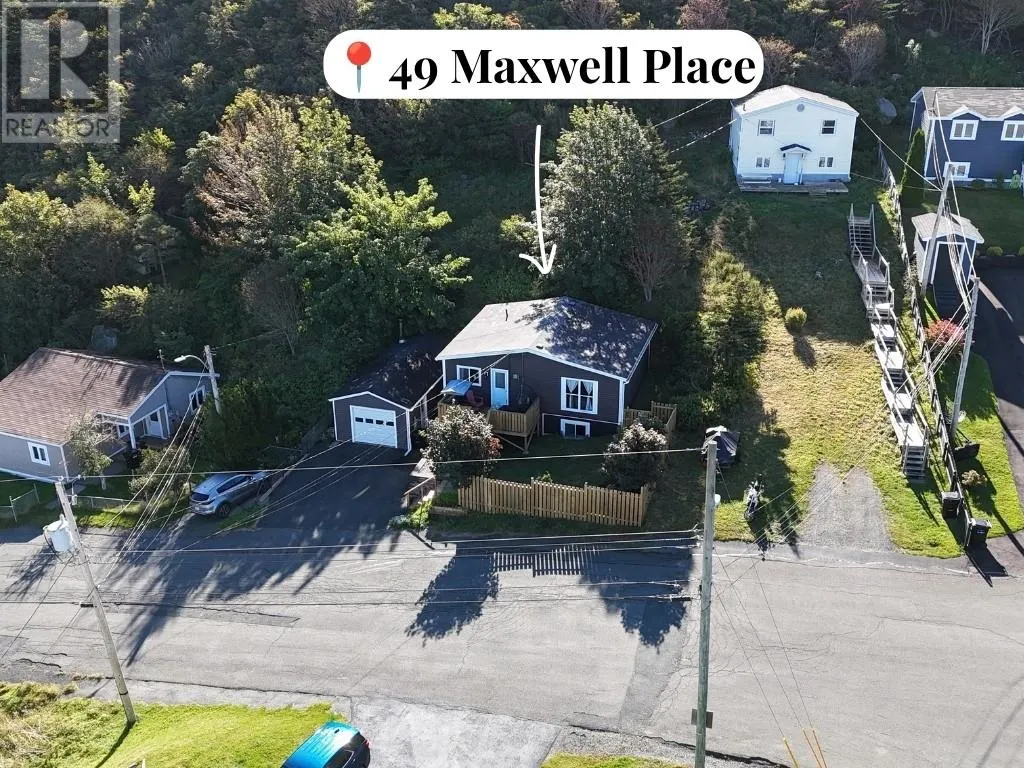 49 Maxwell Place