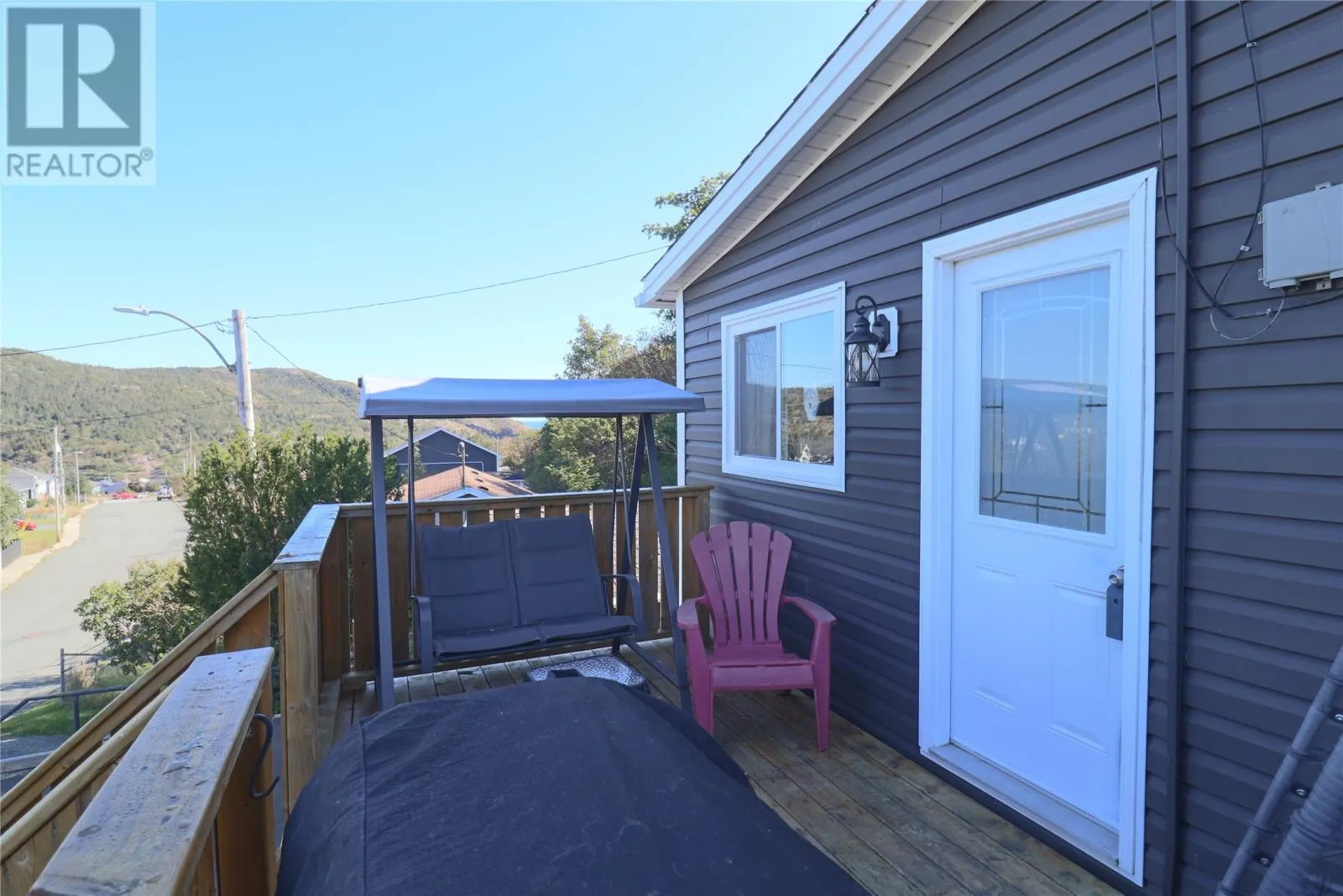 49 Maxwell Place