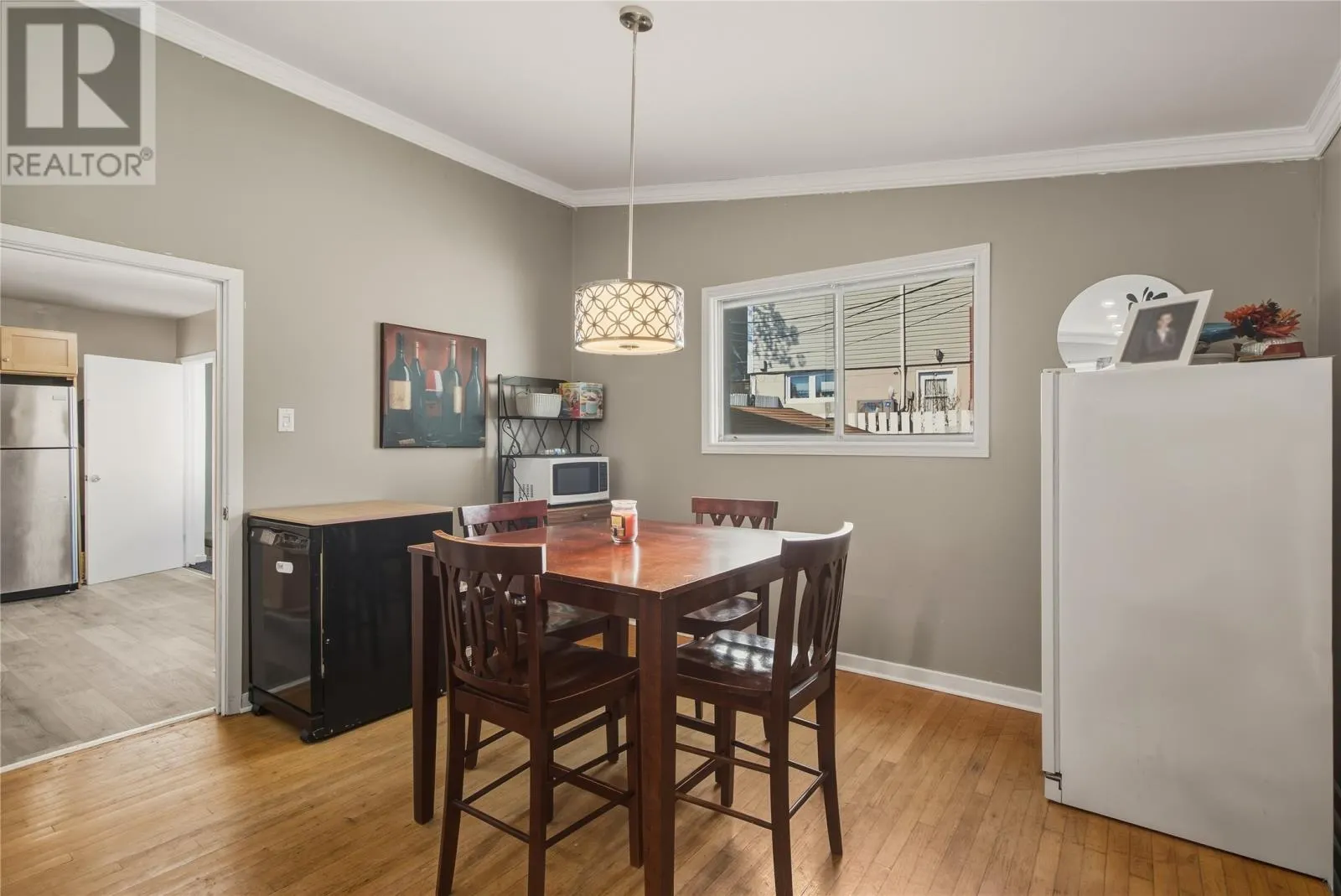 48 Amherst Heights