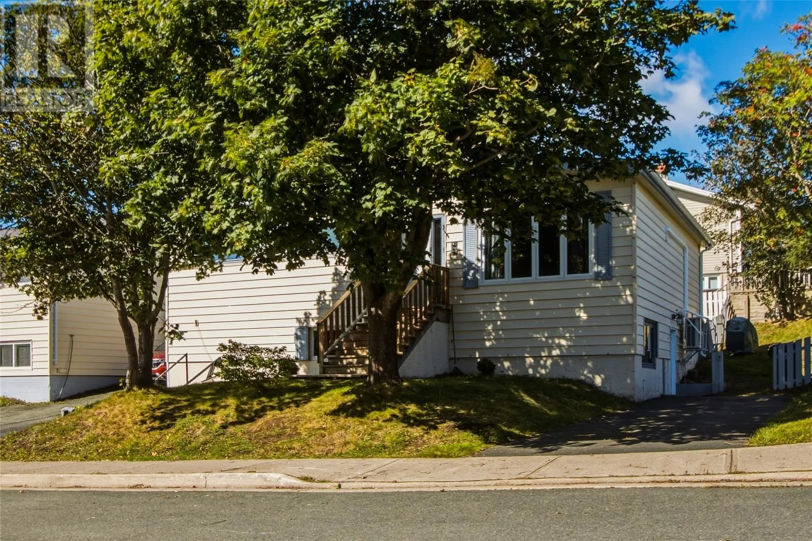 48 Amherst Heights
