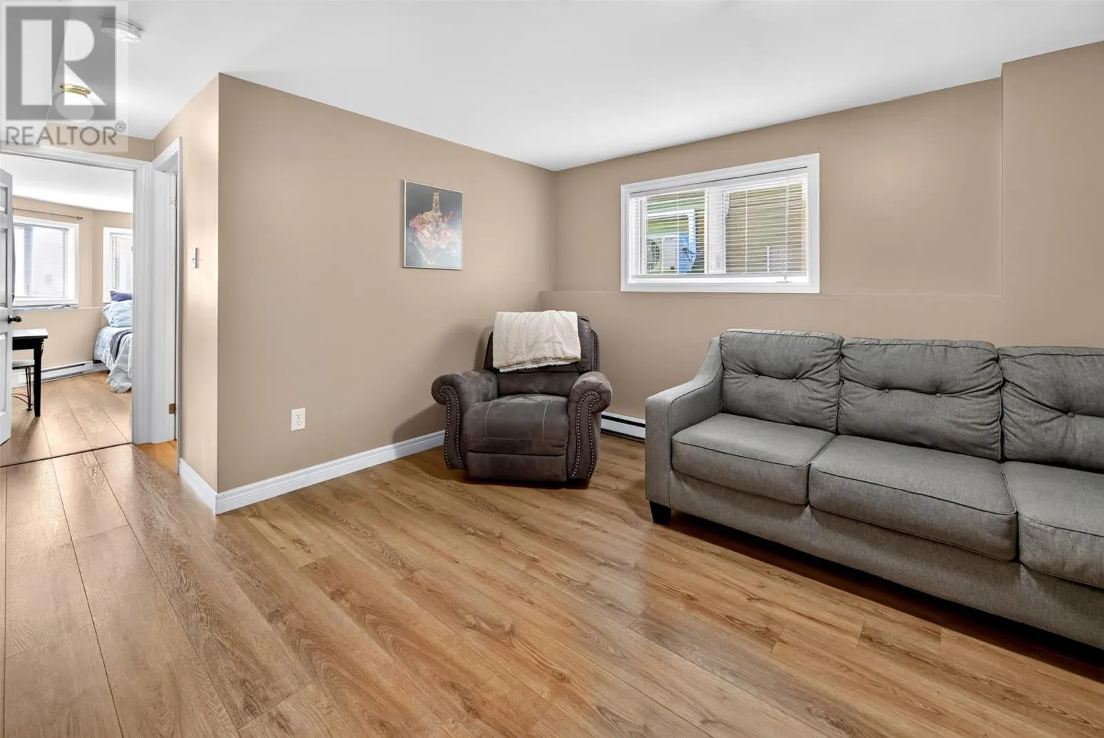 18 Hopedale Crescent