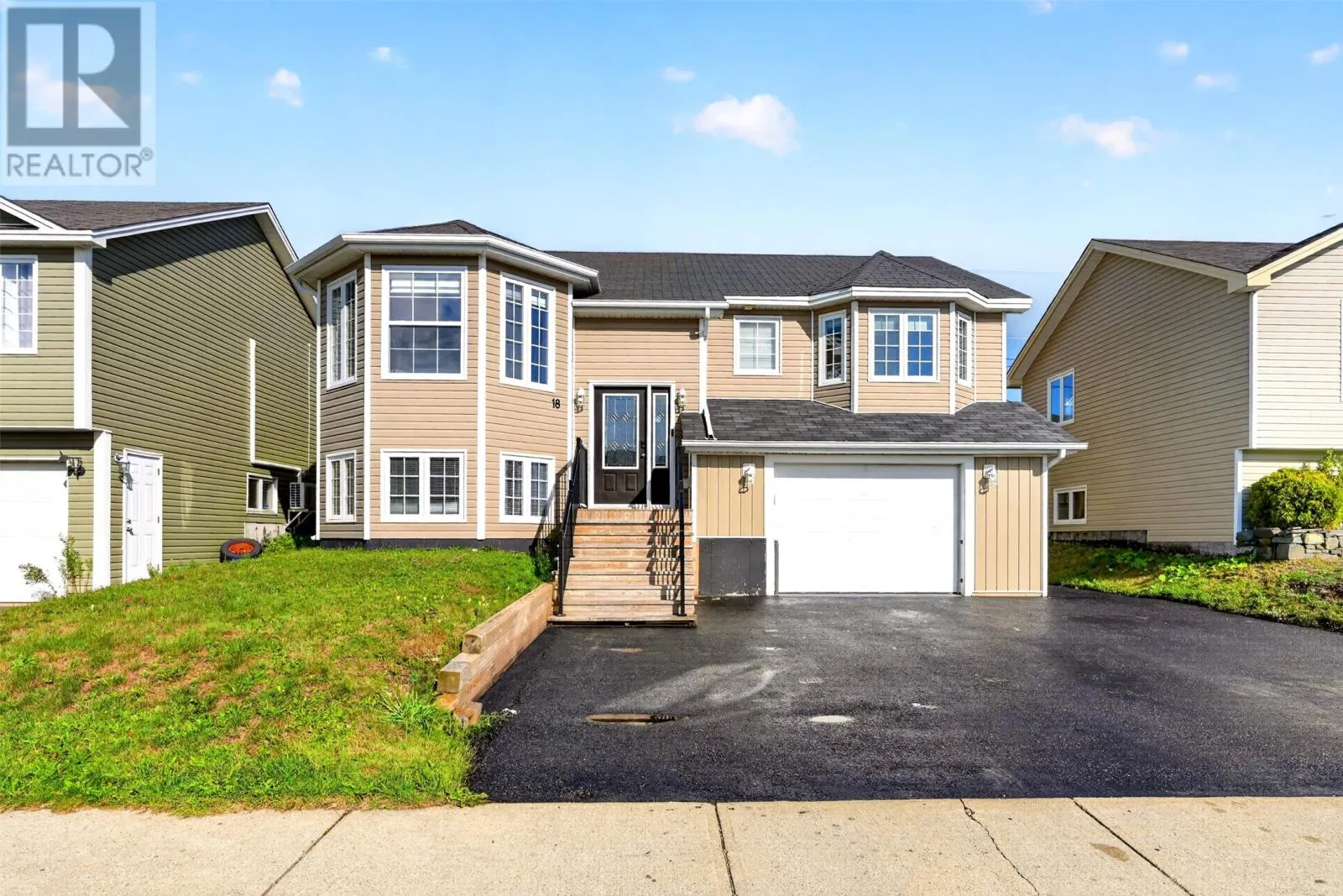 18 Hopedale Crescent