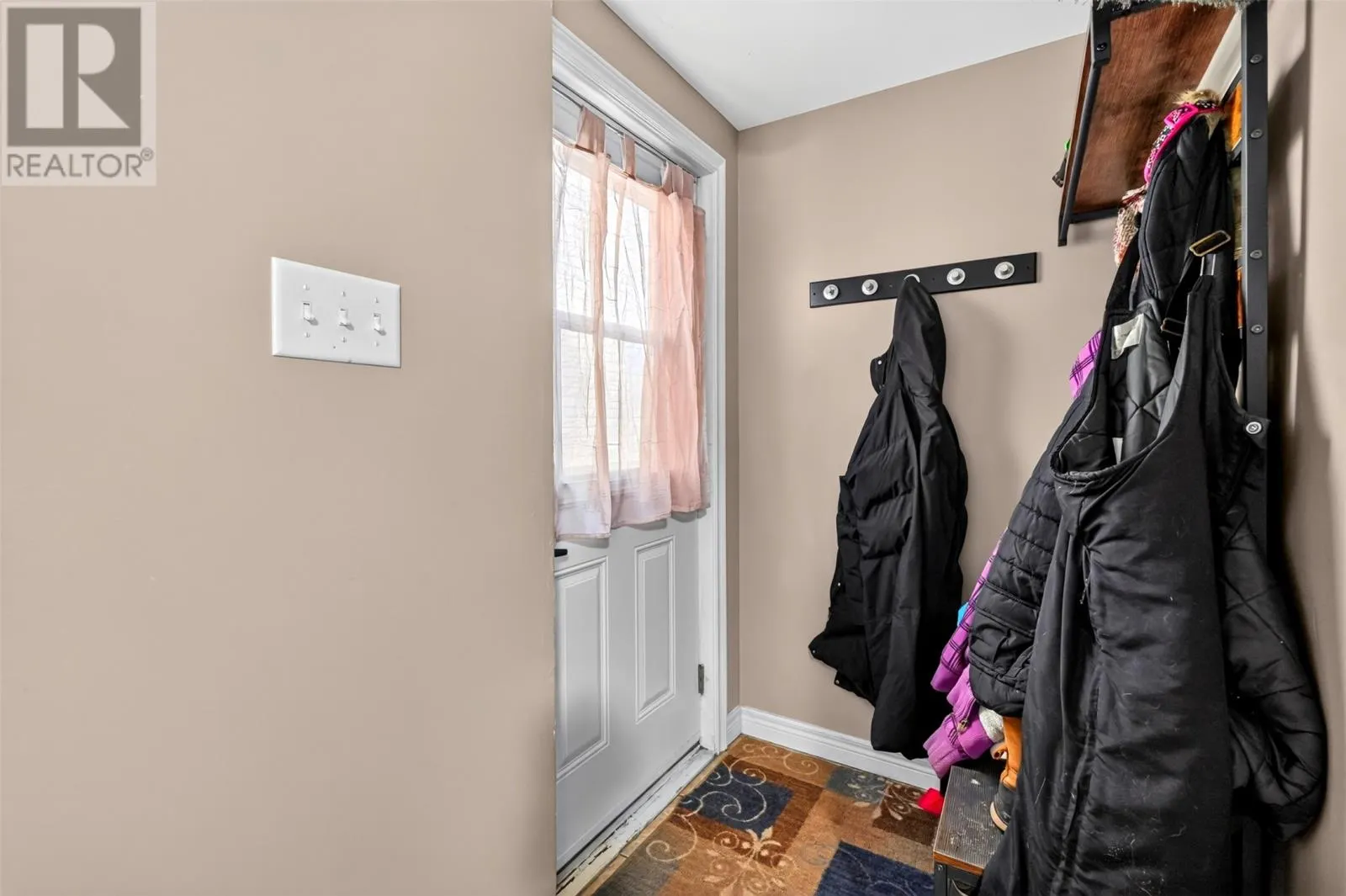 18 Hopedale Crescent