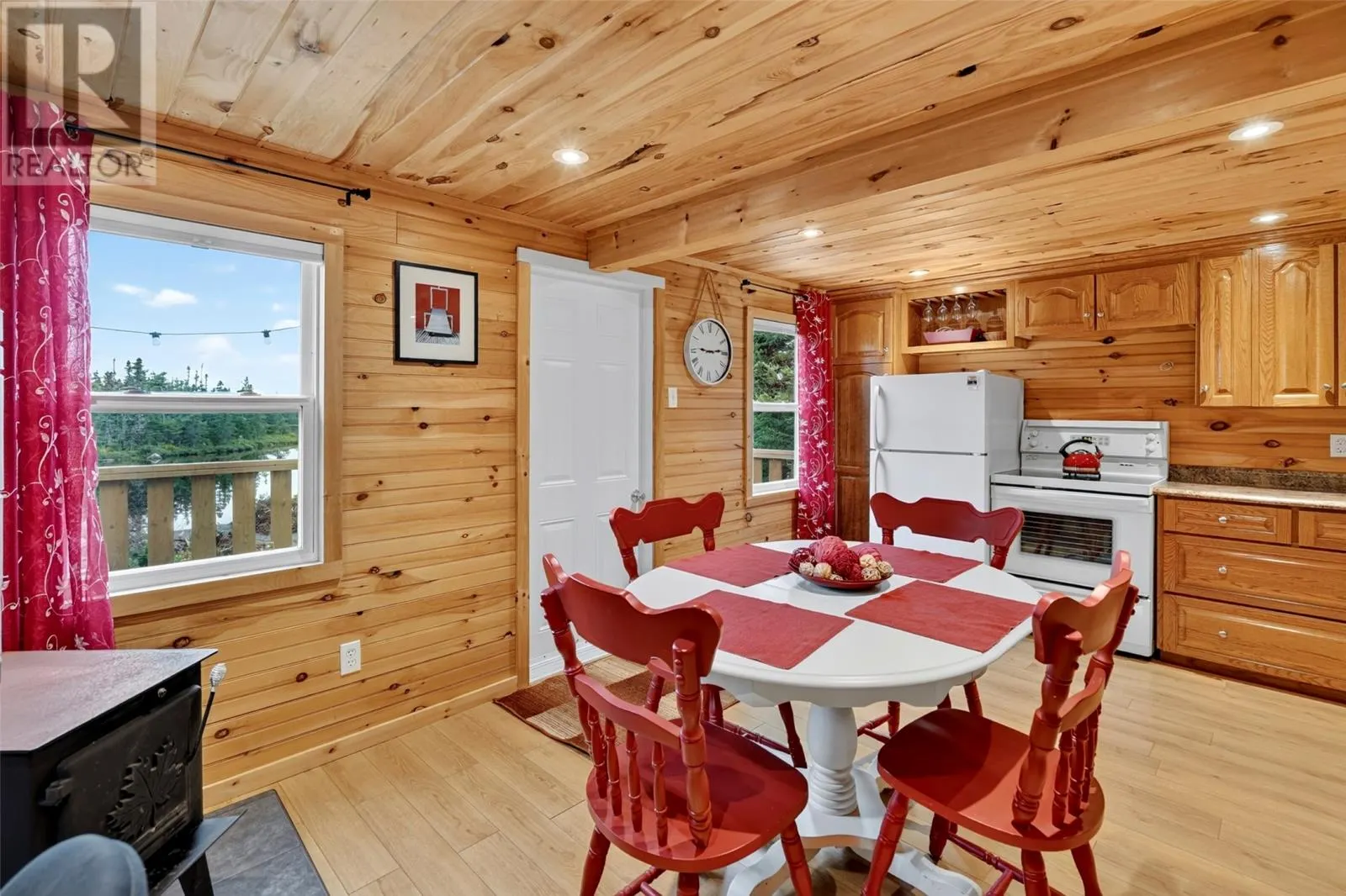 81 Strayaway Road
