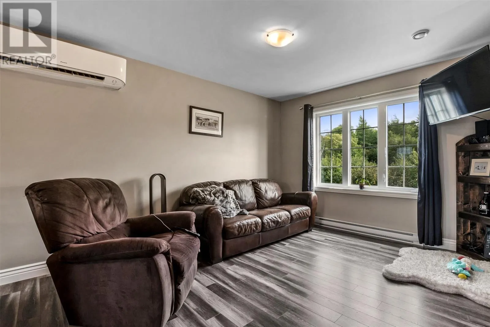 5 Chatwood Crescent