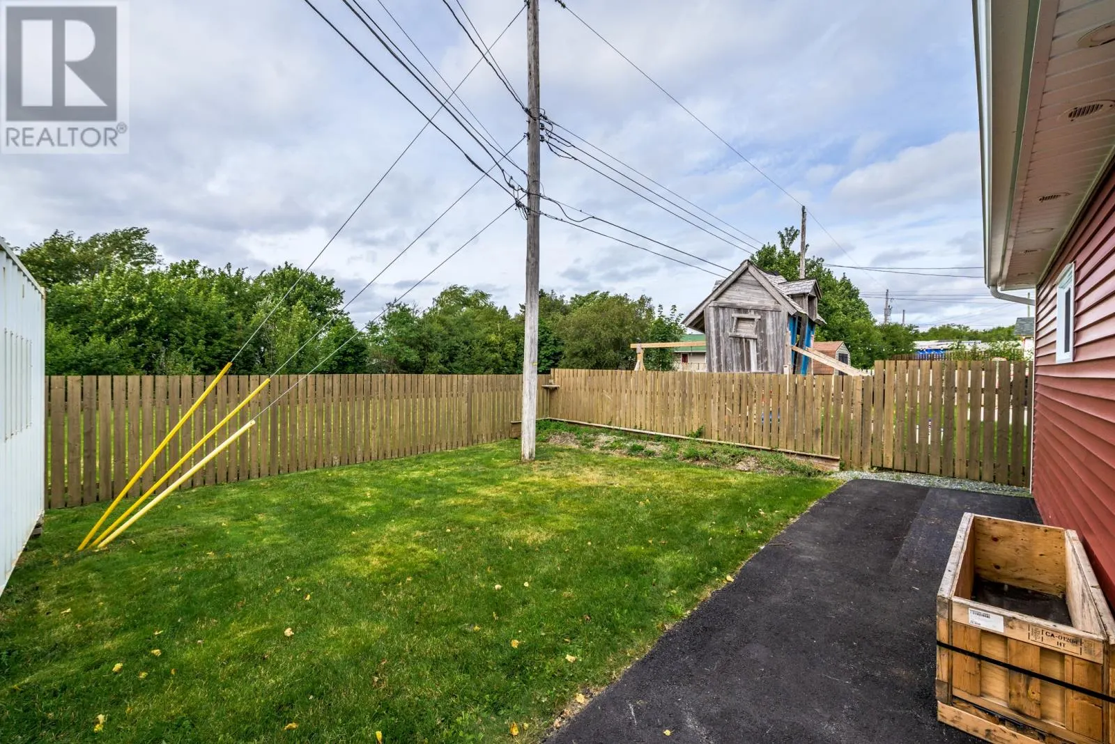 5 Chatwood Crescent