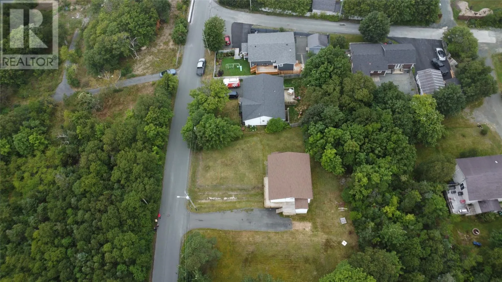 33 Ledrew's Road