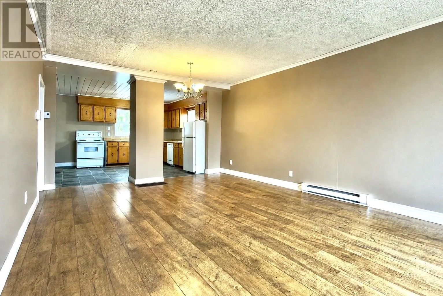 138 MEMORIAL Drive