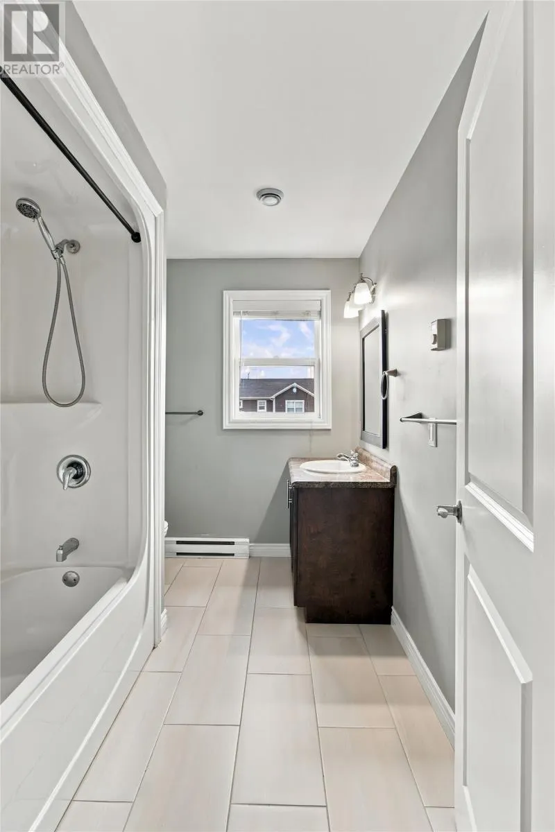 405 Blackmarsh Road Unit#4 #4