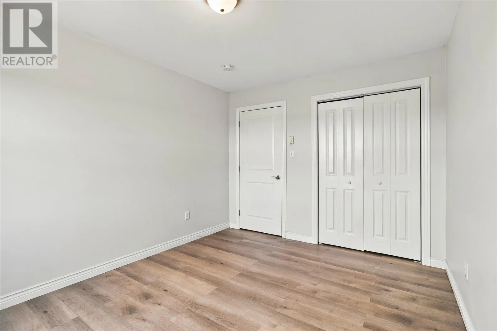 405 Blackmarsh Road Unit#4 #4
