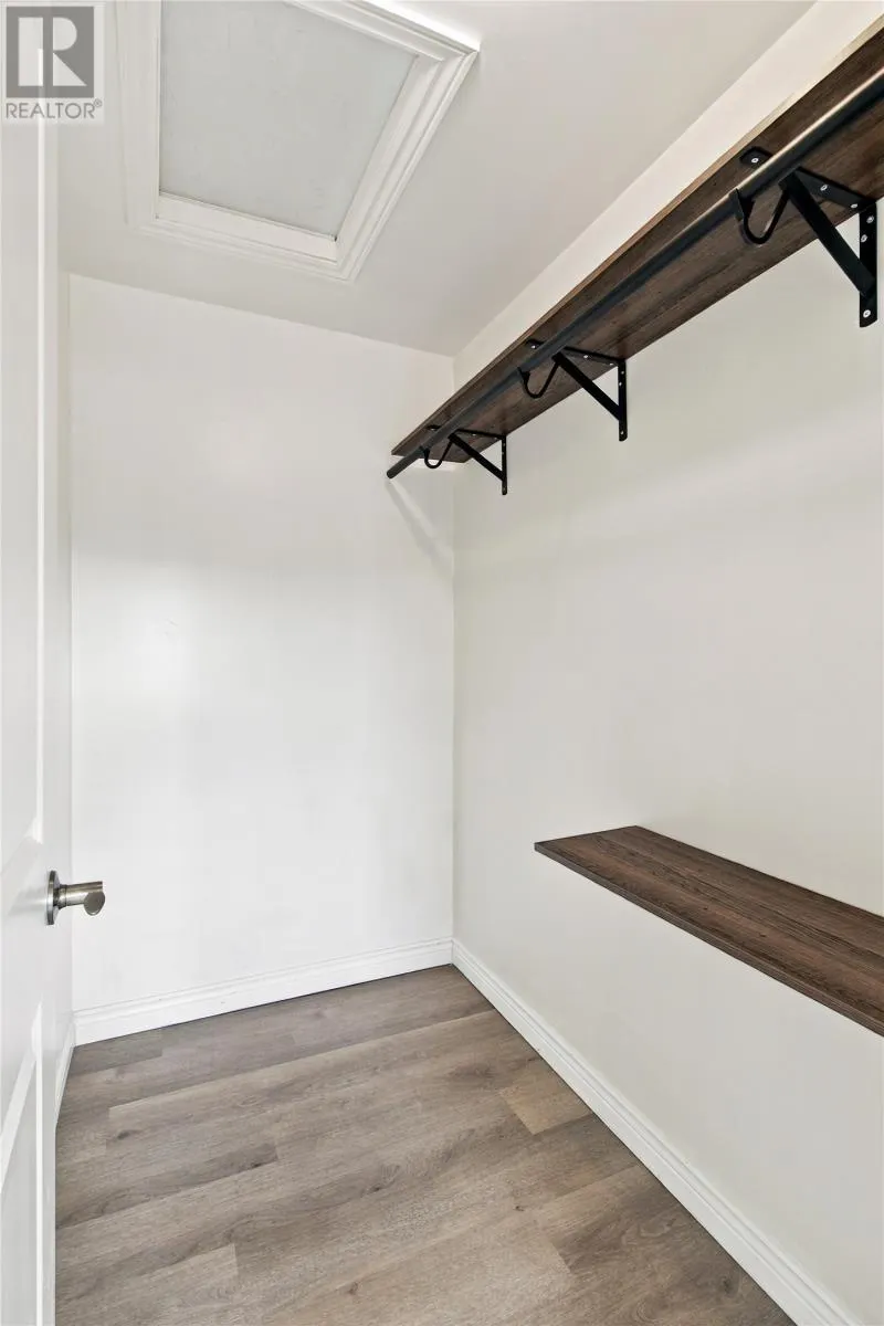 405 Blackmarsh Road Unit#4 #4