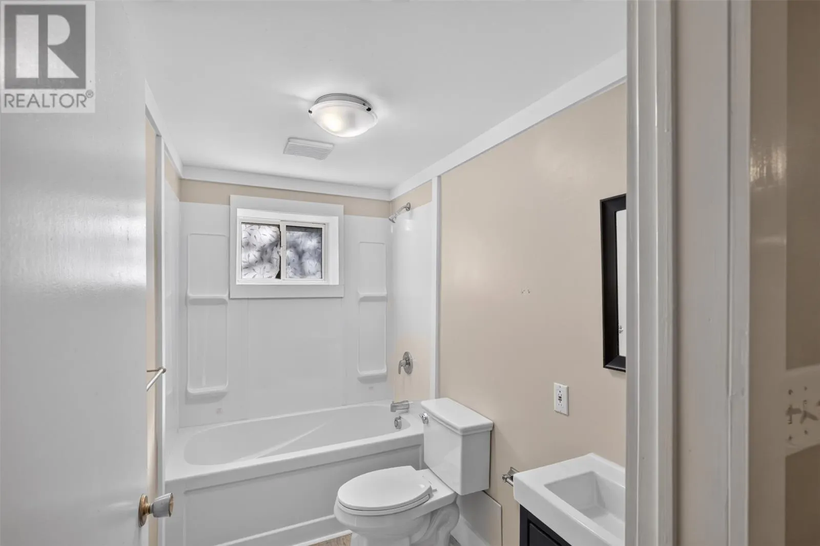 21 Symonds Place