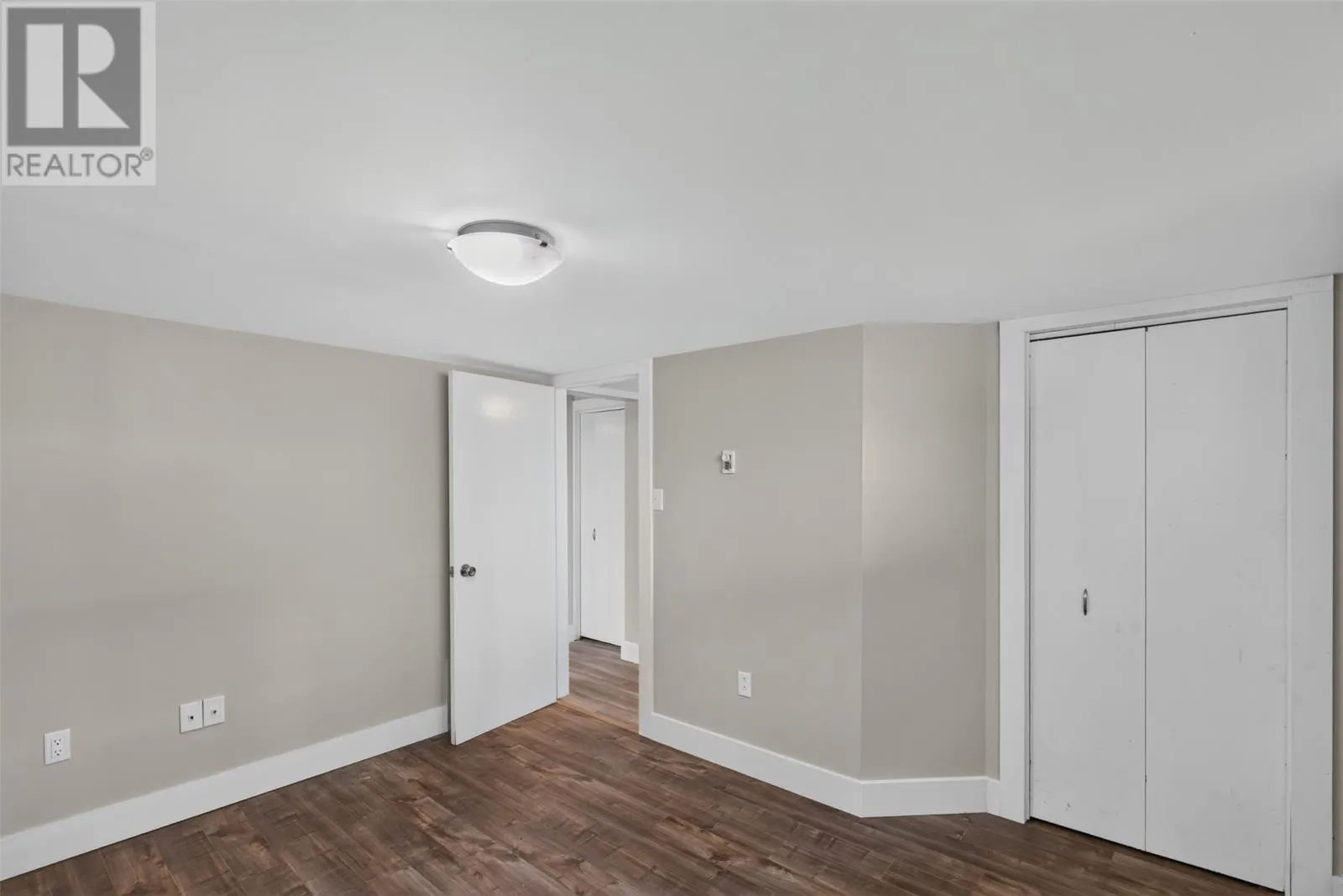21 Symonds Place