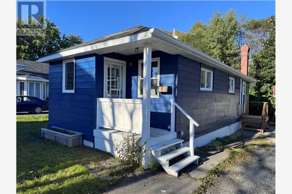 32 Beaumont Avenue