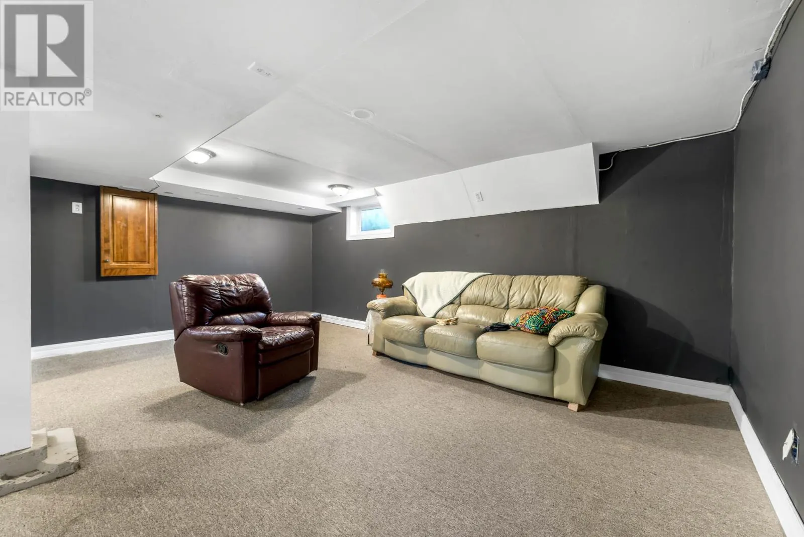 13 Symonds Avenue