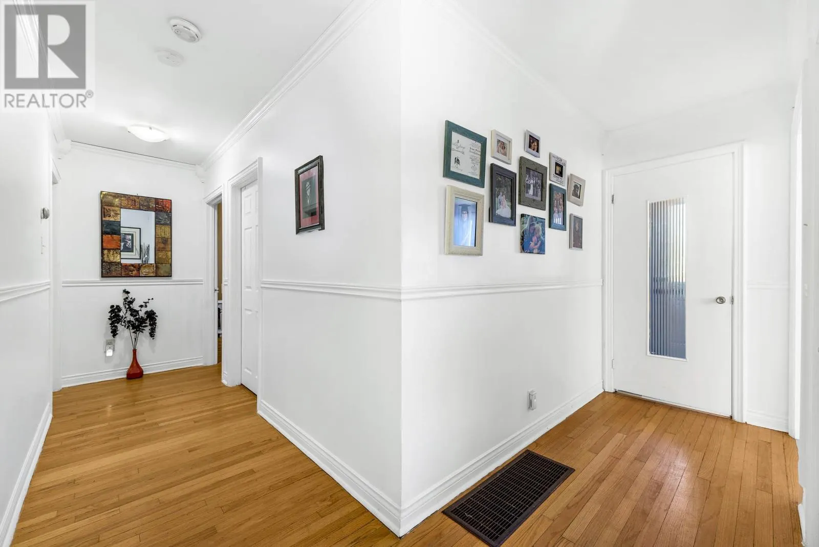 13 Symonds Avenue