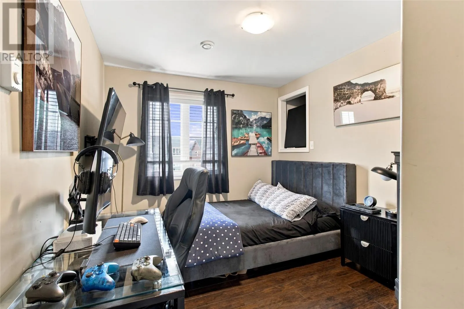 60 Ladysmith Drive