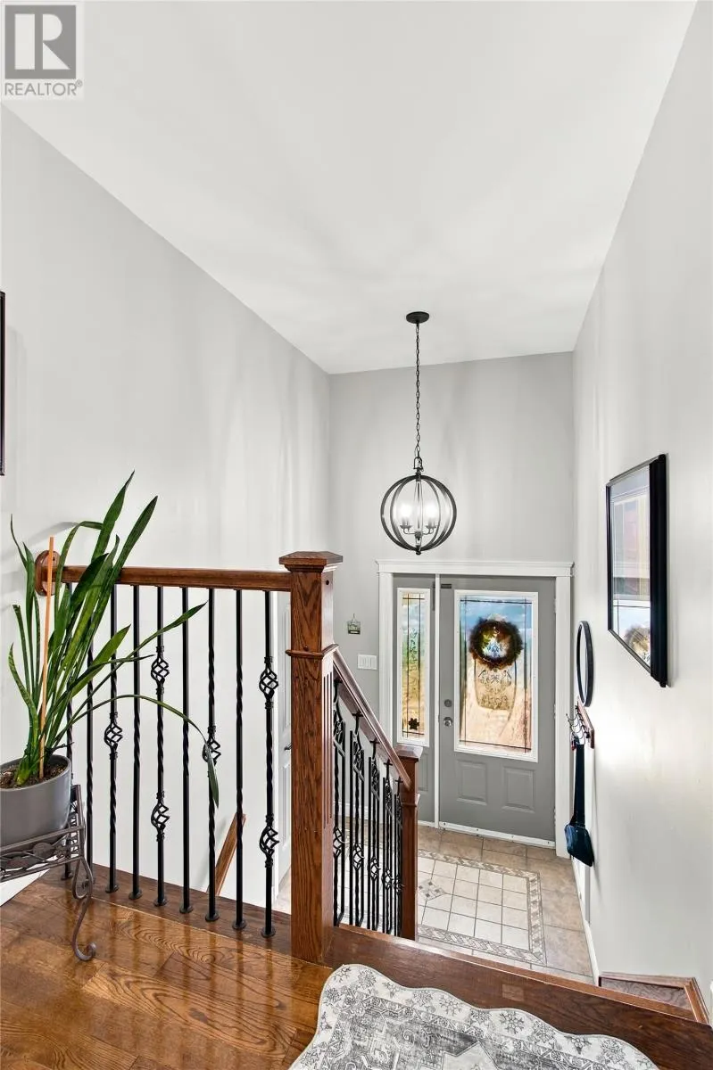 23 Davis Place