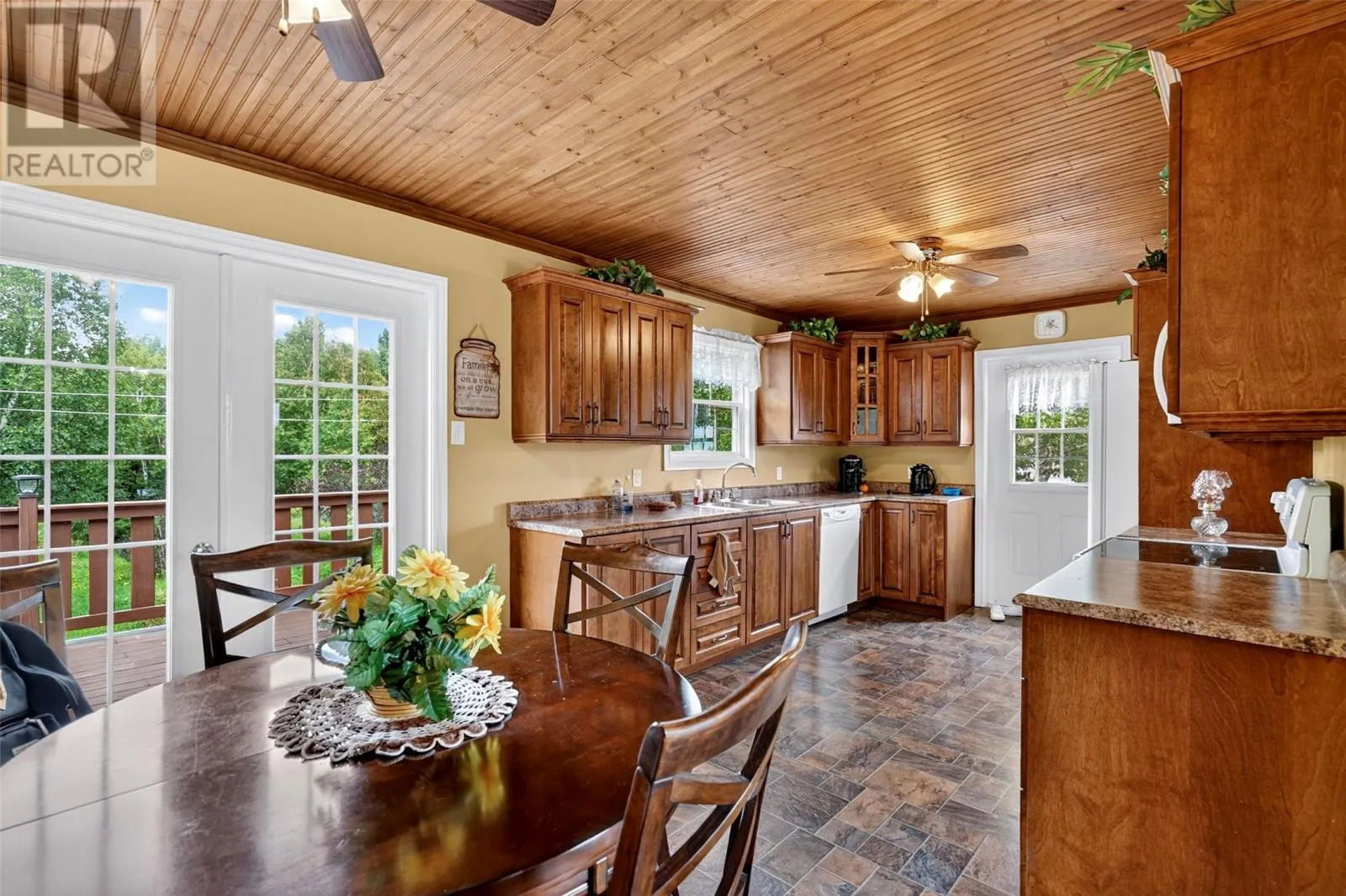 9 Bunyans Cove Road