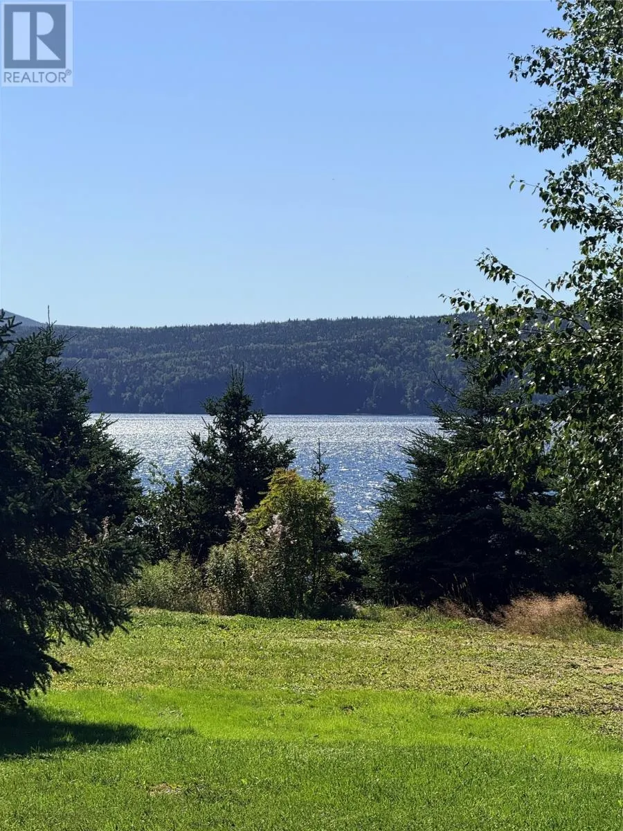792 Random Island Road