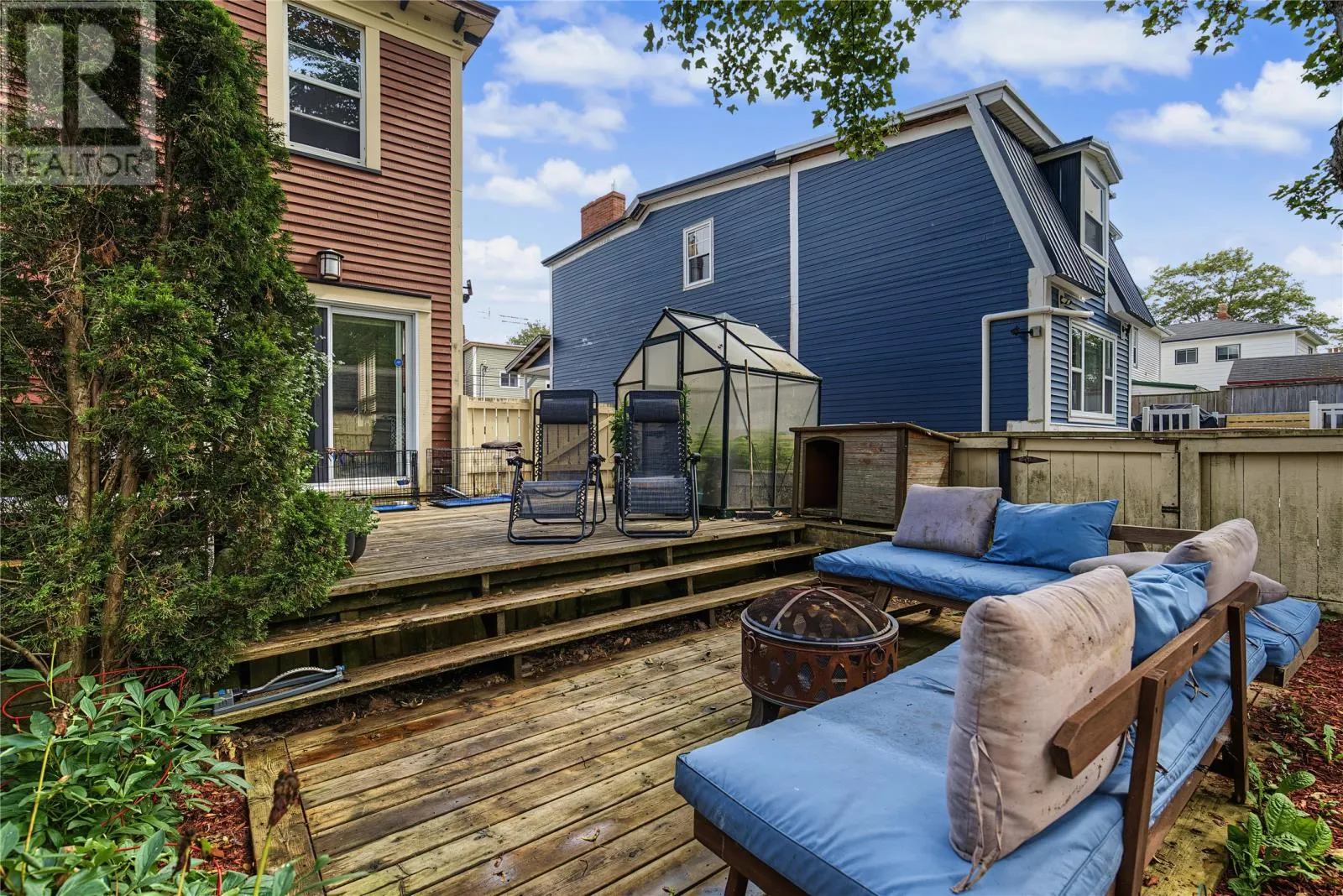 11 Blatch Avenue