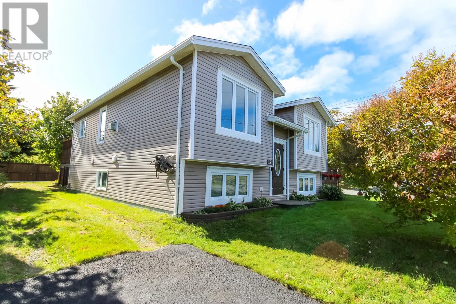 35 Chaytors Road