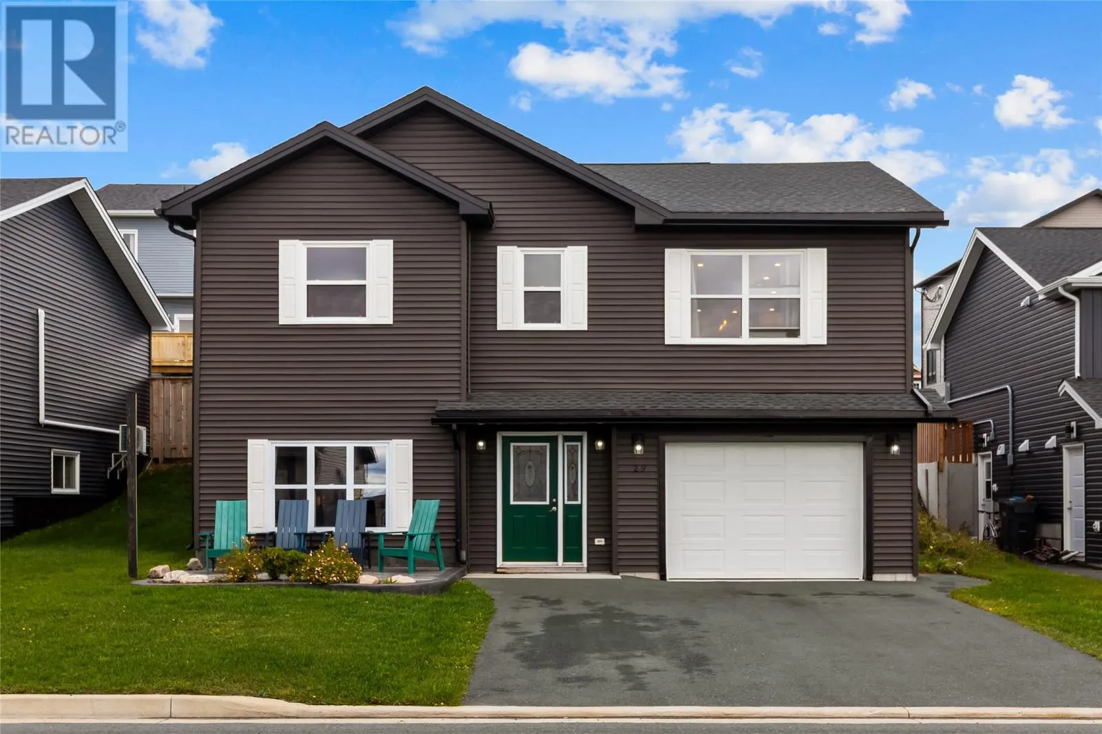 29 Hartland Avenue
