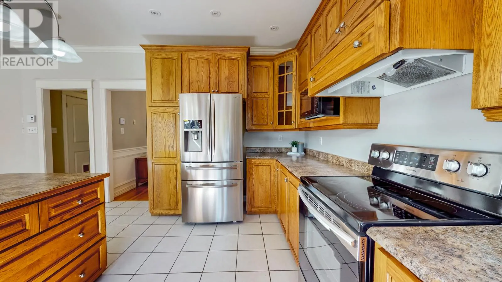 11 Ledingham Place