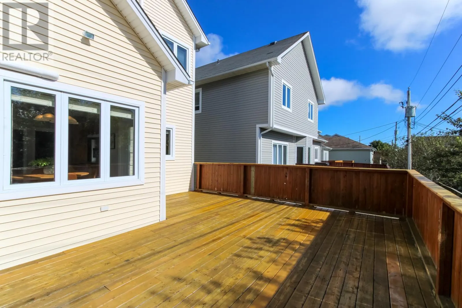 11 Ledingham Place