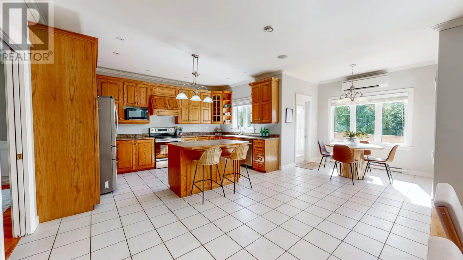11 Ledingham Place