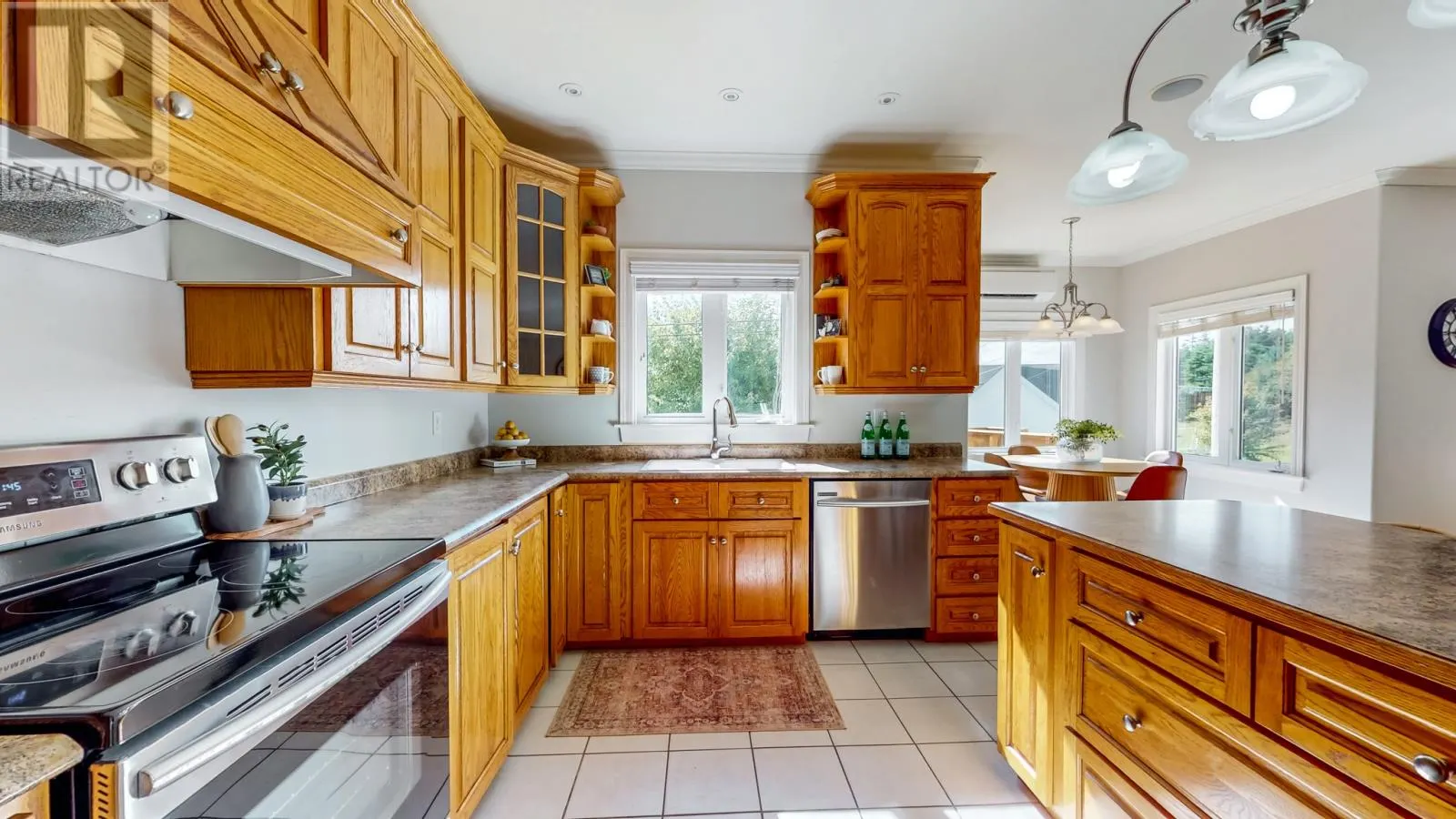 11 Ledingham Place
