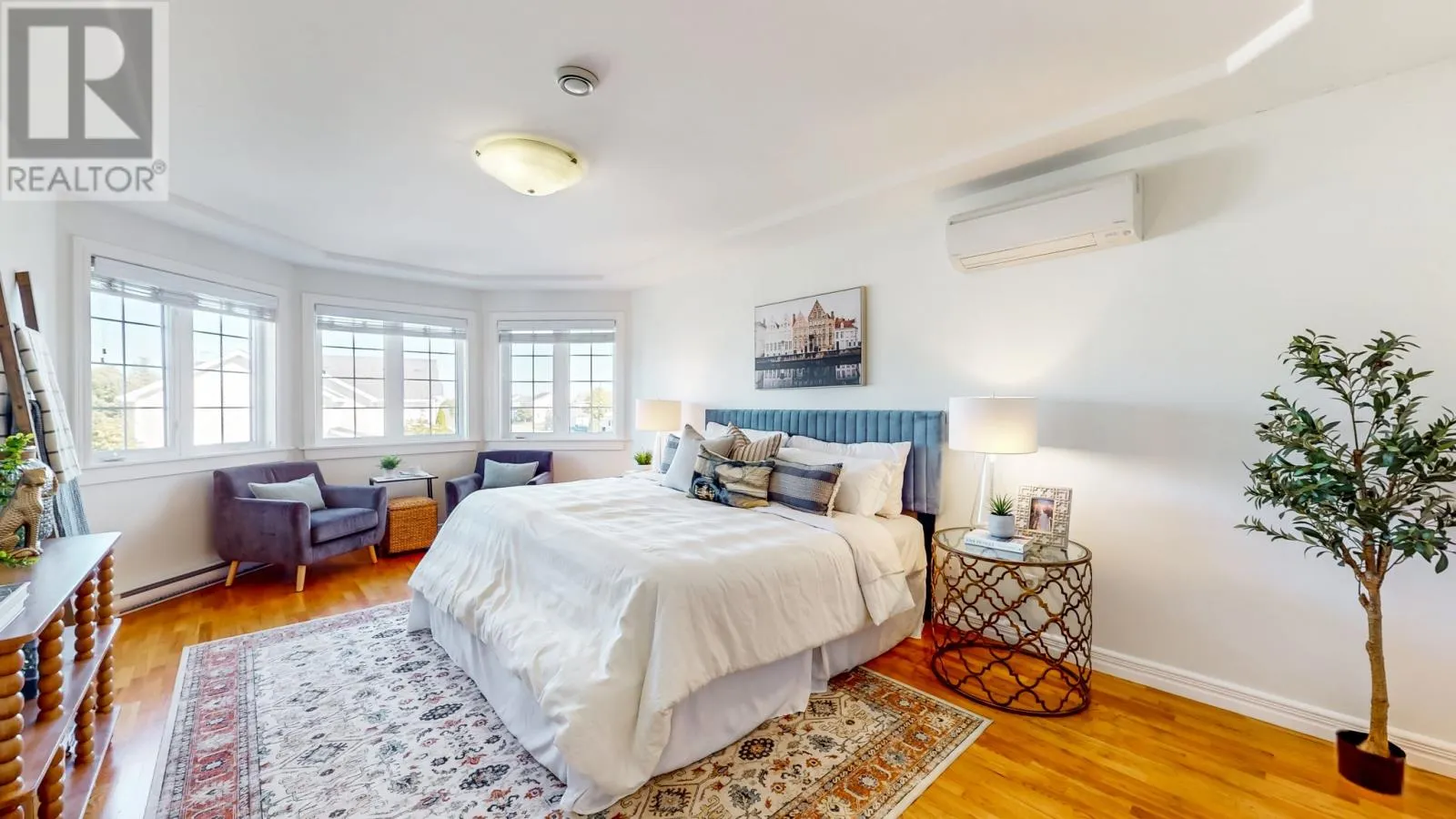 11 Ledingham Place