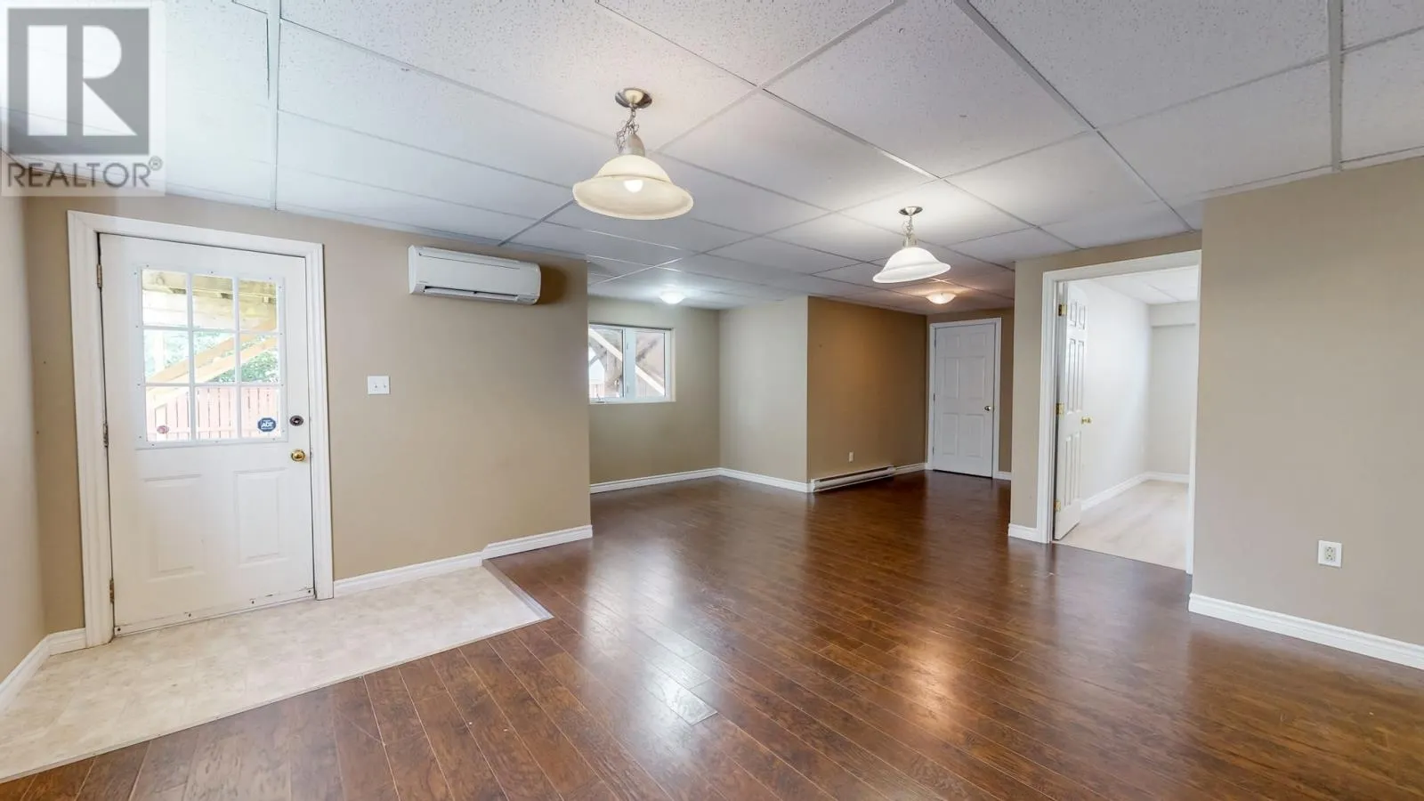 11 Ledingham Place