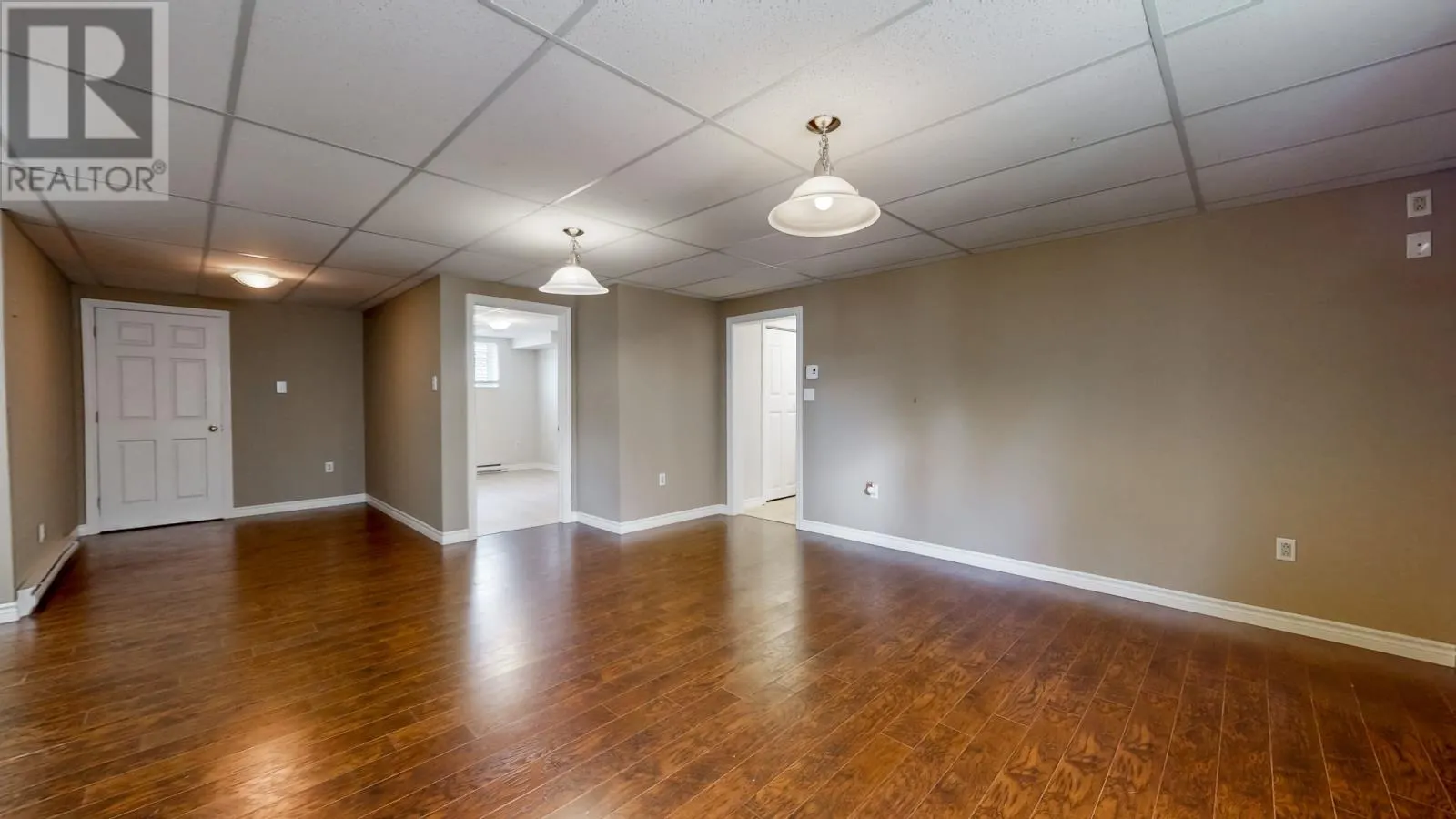 11 Ledingham Place