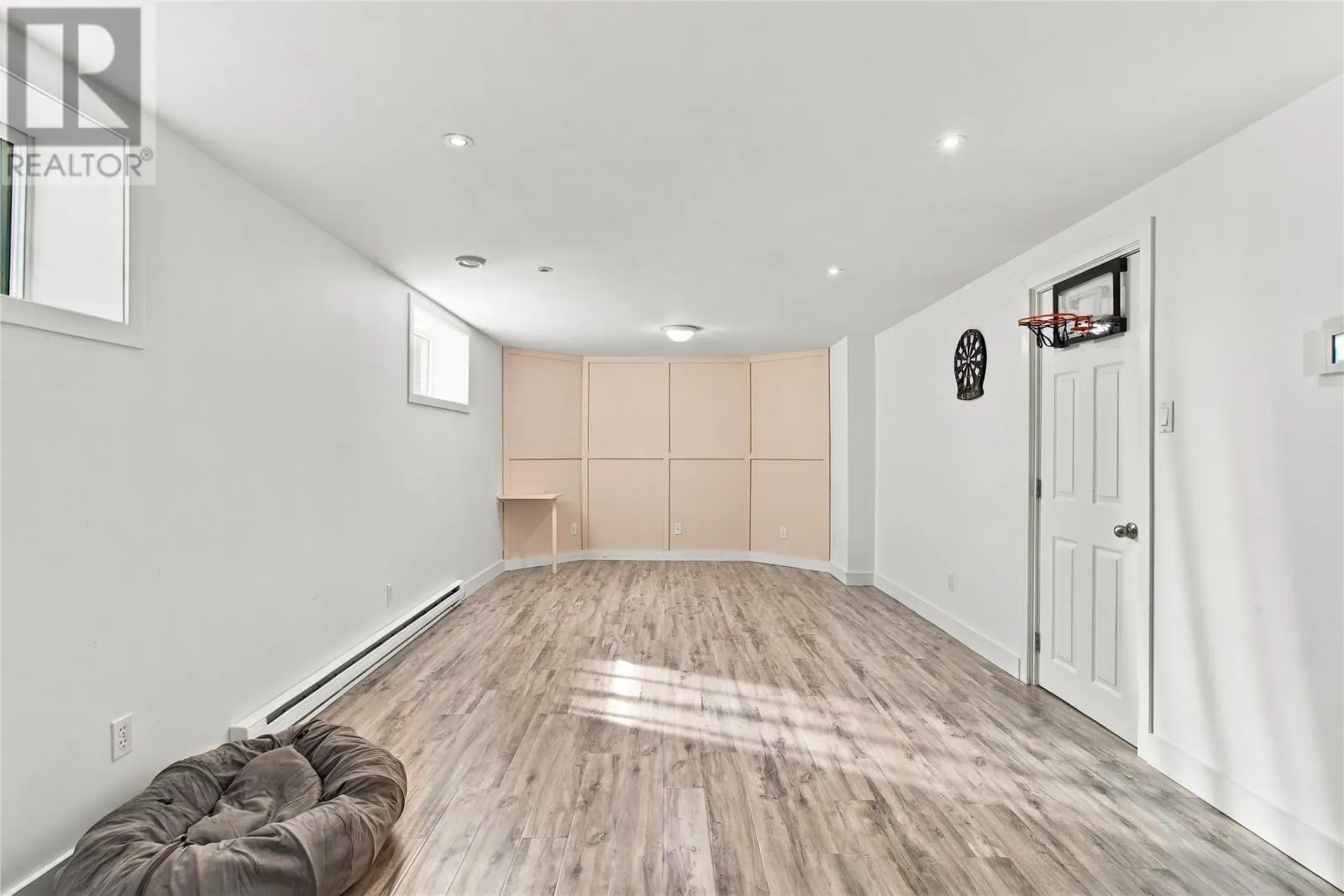 28 Hibernia Place