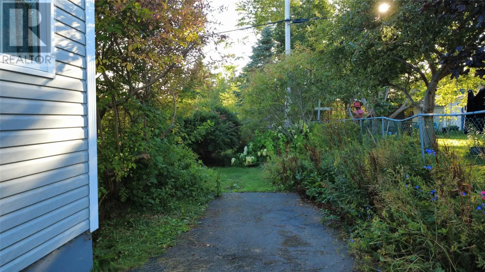 26 Forest Road