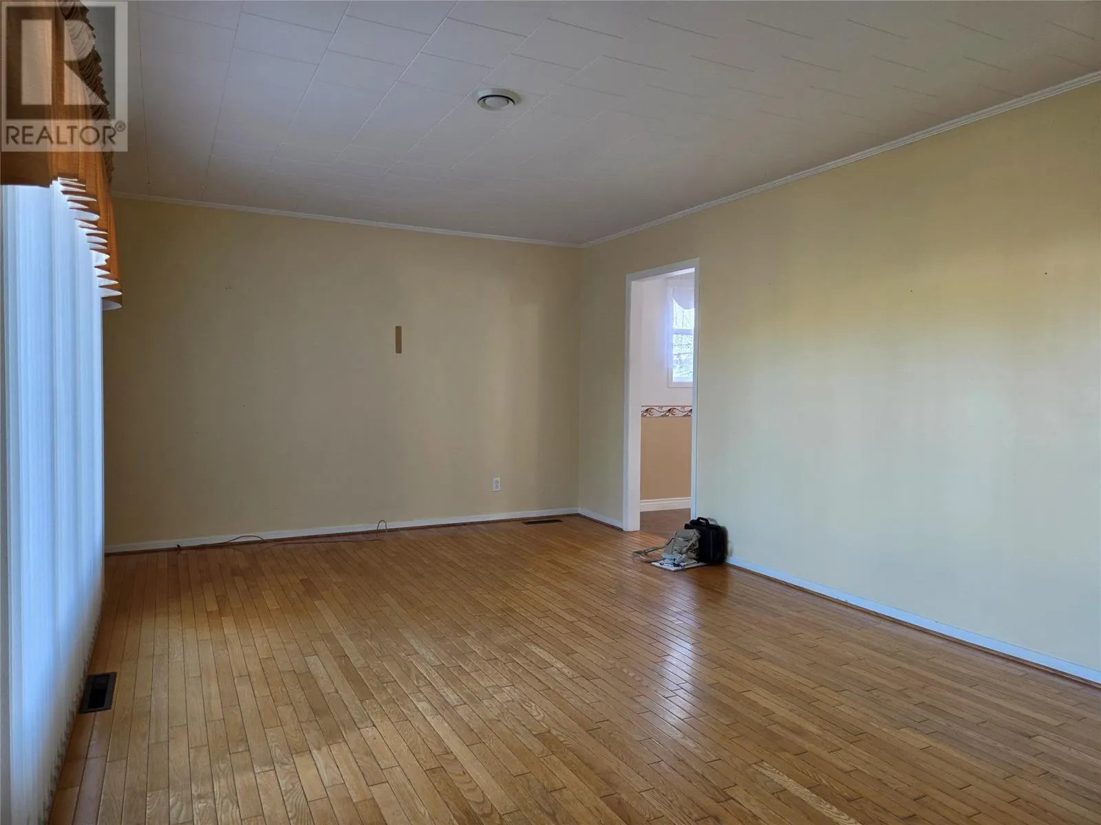 26 Forest Road