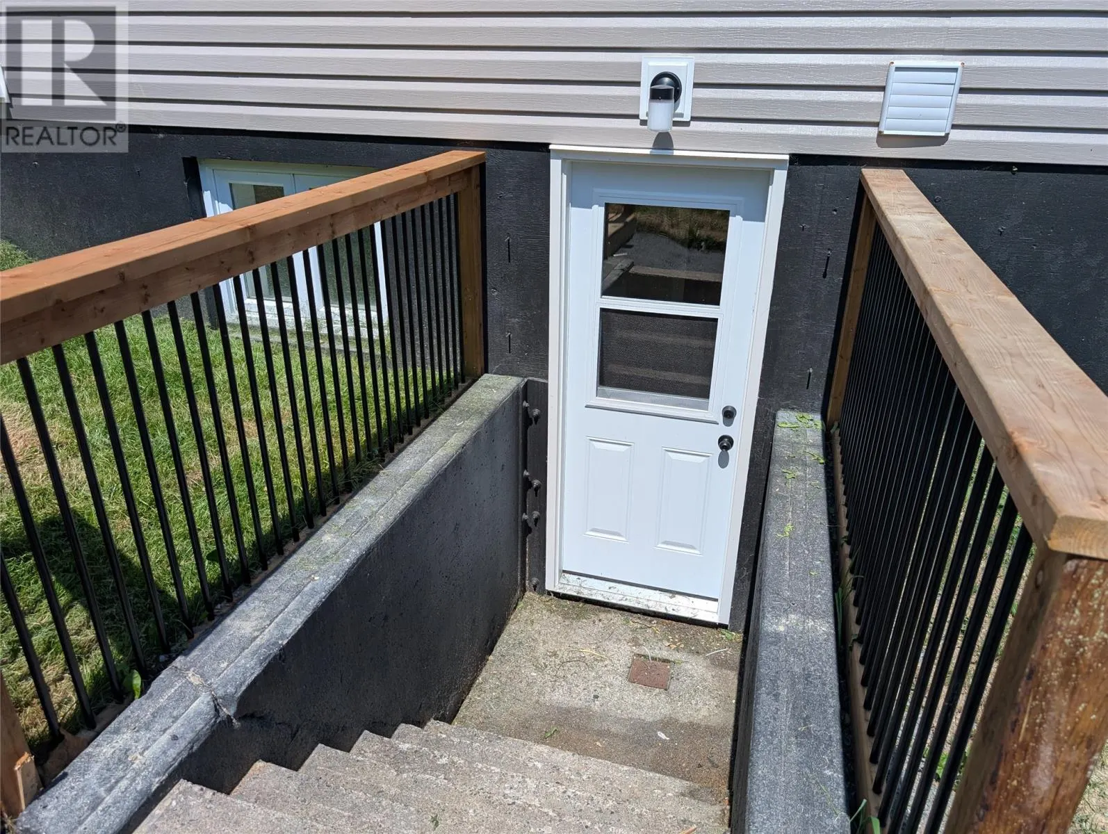7 Norman Drive