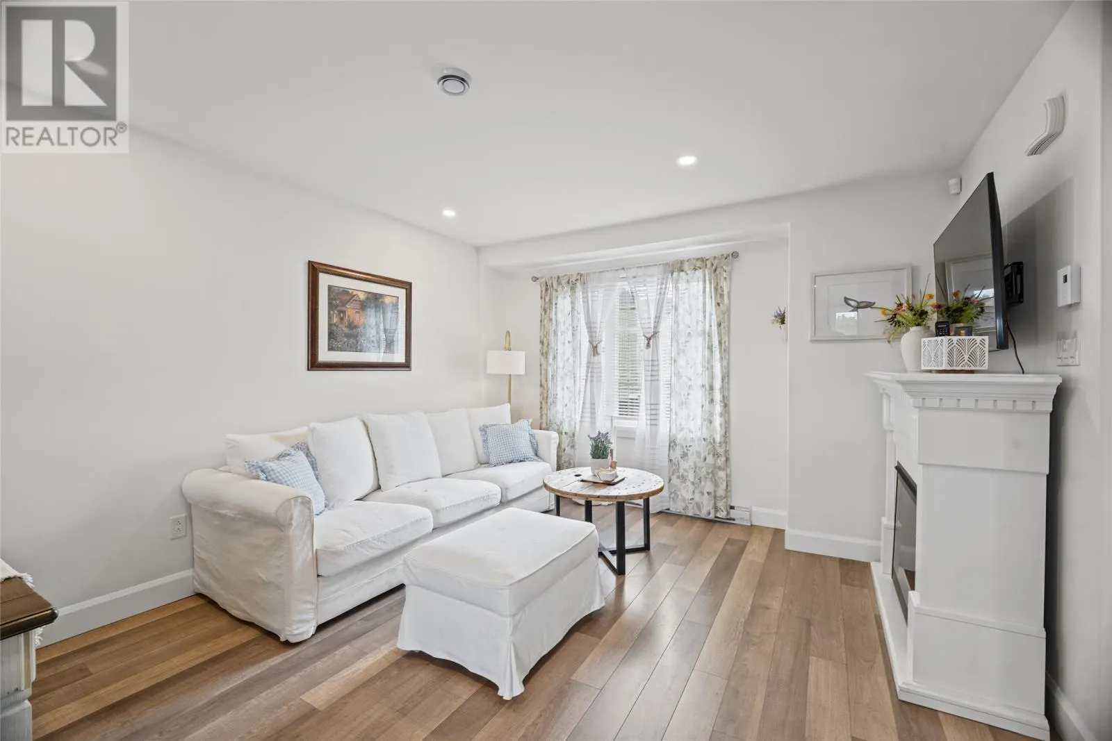 10 Glendale Court