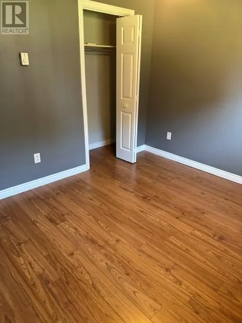 35 Treetop Drive