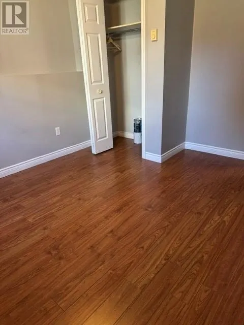 35 Treetop Drive