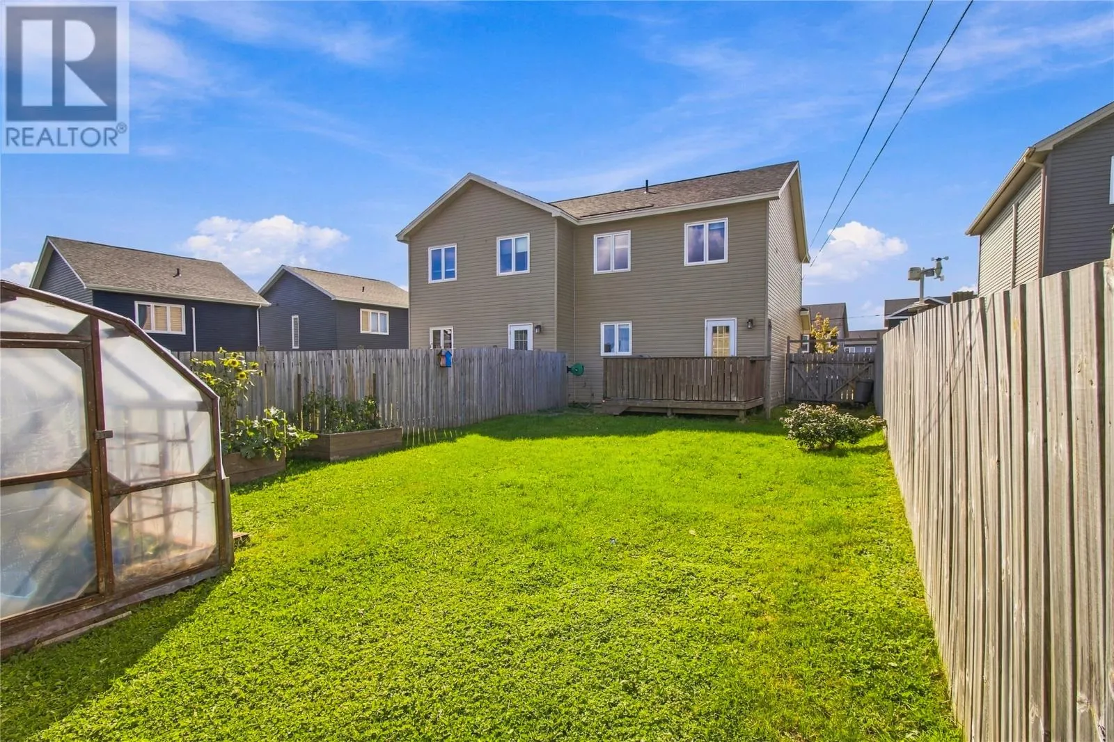 18 Great Southern Drive